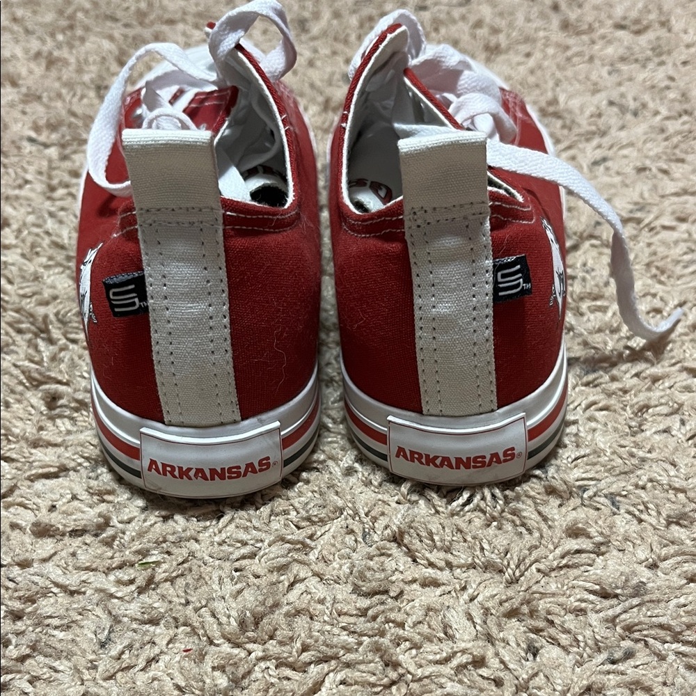 Arkansas Razorbacks sneakers - Picture 3 of 5